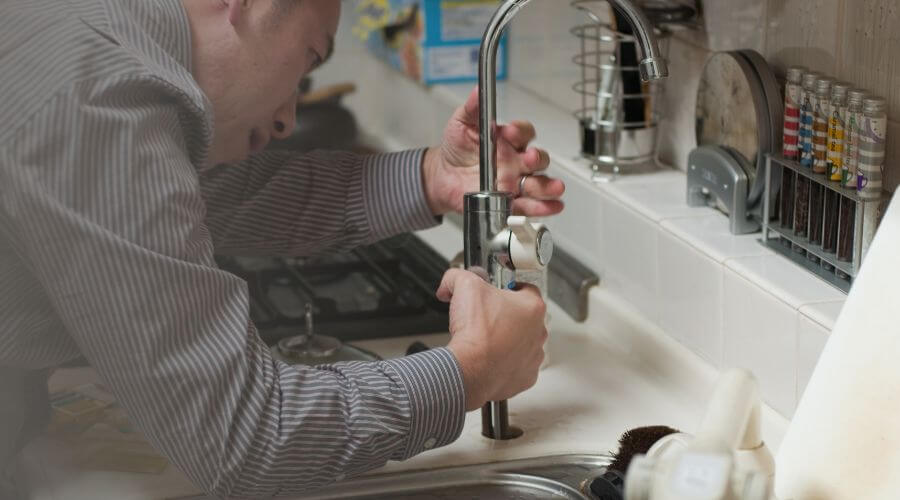 Professional Tankless Water Heater Installation in Michigan City, MS